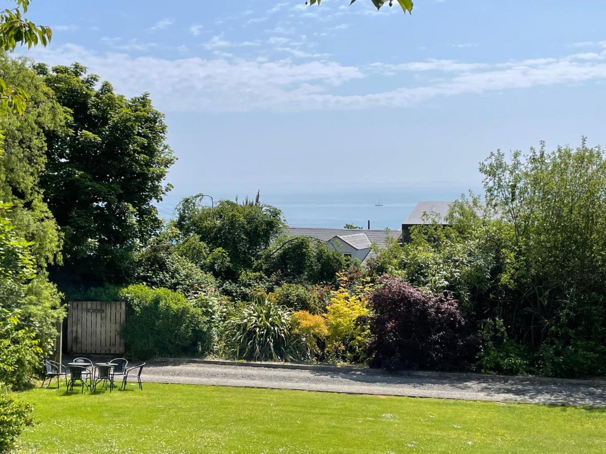 Loughview * Whitehead